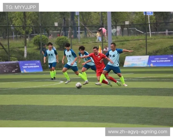 足球训练中的个人技术与战术结合